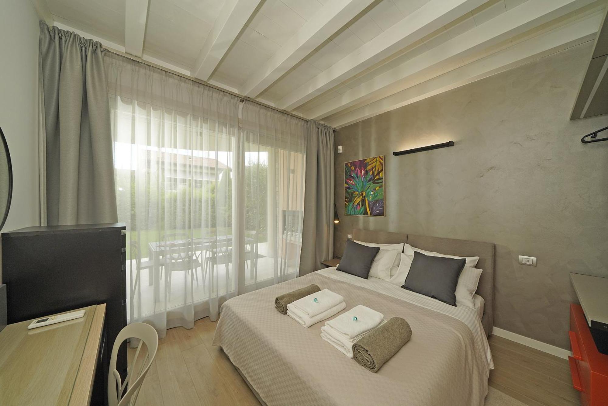 Alma Garda Home Sirmione Esterno foto